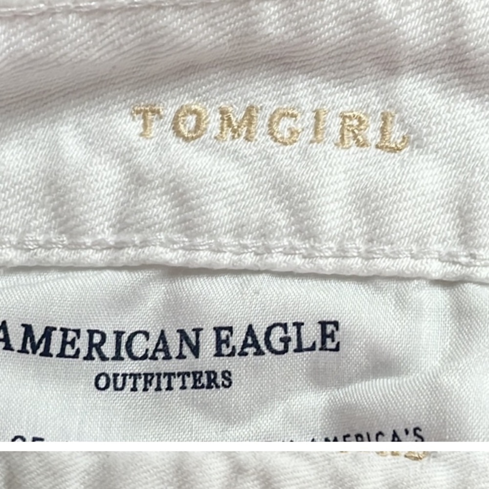 American Eagle Outfitters Tomgirl Button Fly White Denim Size 6R - Picture 4 of 5